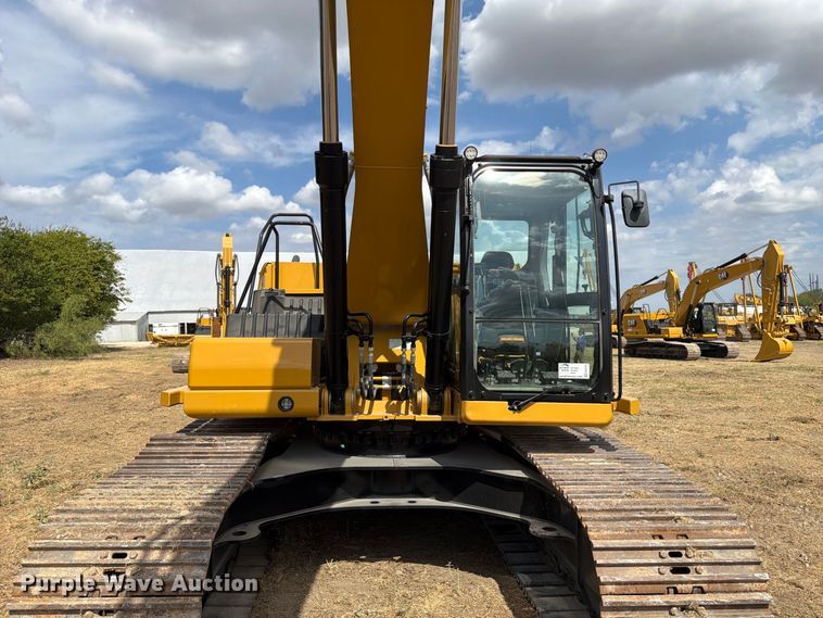 image for item FN3535 2022 Caterpillar 330 excavator