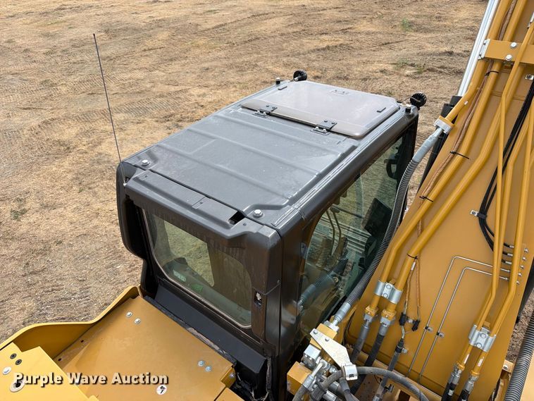image for item FN3535 2022 Caterpillar 330 excavator