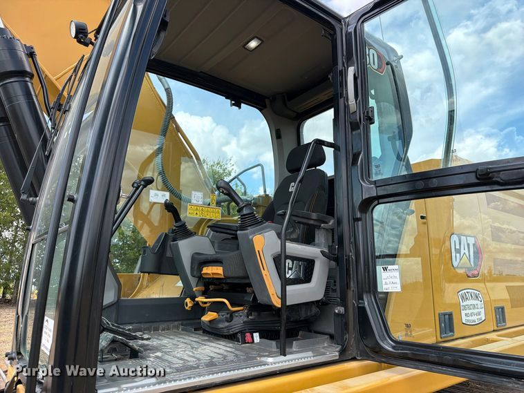 image for item FN3535 2022 Caterpillar 330 excavator