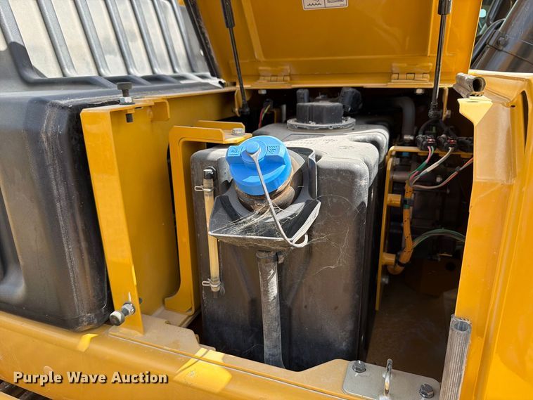 image for item FN3535 2022 Caterpillar 330 excavator