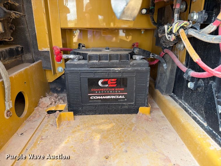 image for item FN3535 2022 Caterpillar 330 excavator