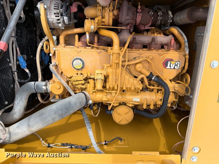 image for item FN3535 2022 Caterpillar 330 excavator