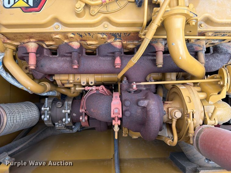 image for item FN3537 2022 Caterpillar 330 excavator
