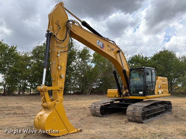 image for item FN3538 2023 Caterpillar 330 excavator