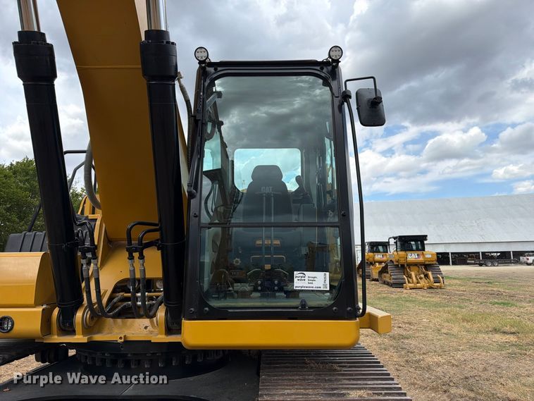 image for item FN3538 2023 Caterpillar 330 excavator