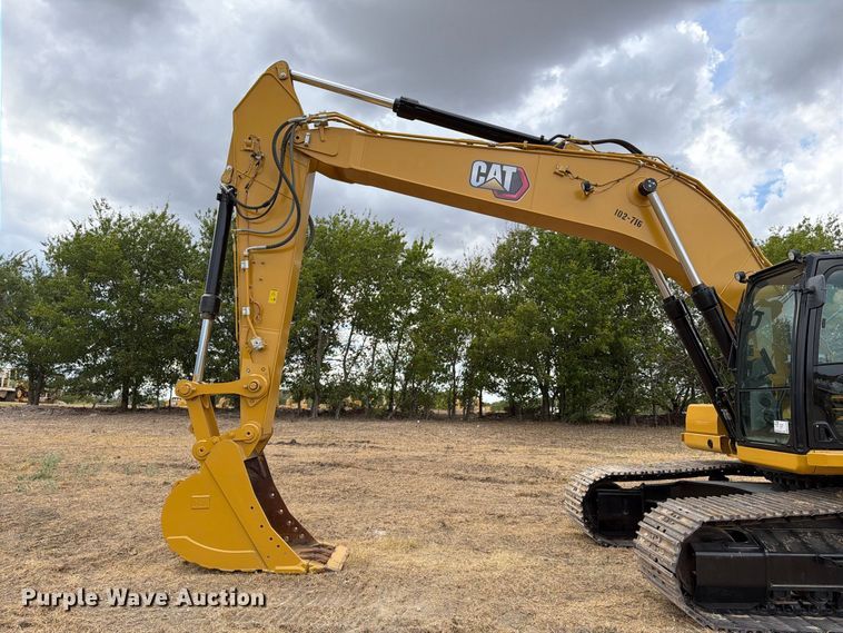image for item FN3538 2023 Caterpillar 330 excavator