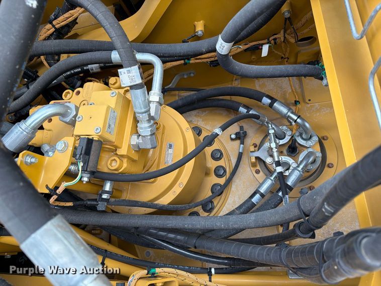 image for item FN3538 2023 Caterpillar 330 excavator