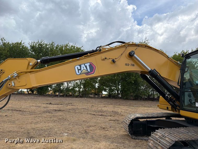 image for item FN3538 2023 Caterpillar 330 excavator