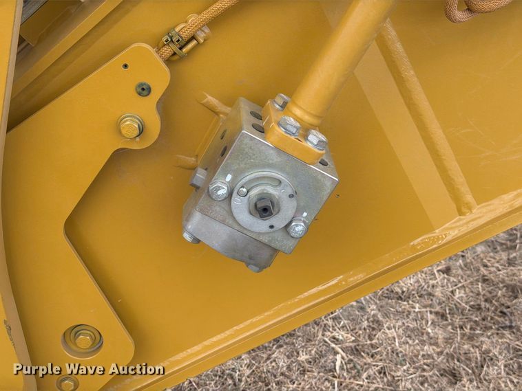image for item FN3538 2023 Caterpillar 330 excavator