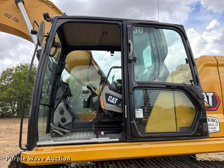 image for item FN3538 2023 Caterpillar 330 excavator