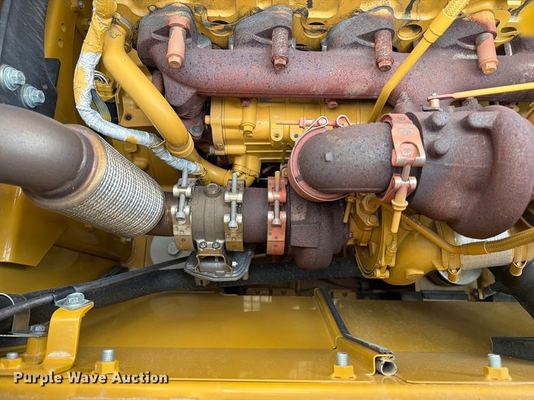 image for item FN3538 2023 Caterpillar 330 excavator
