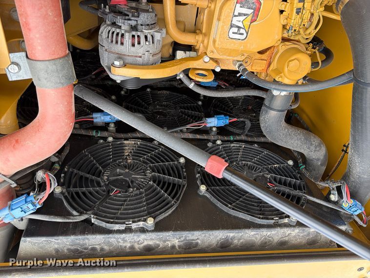image for item FN3538 2023 Caterpillar 330 excavator