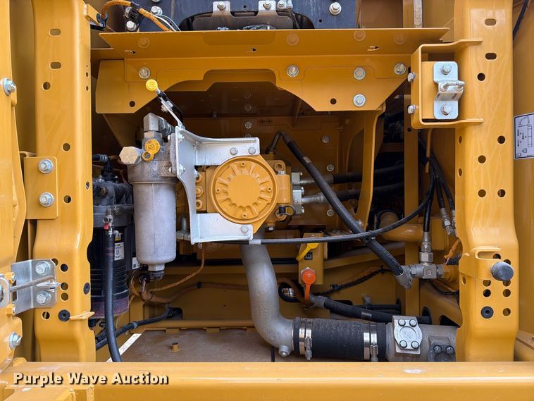 image for item FN3538 2023 Caterpillar 330 excavator
