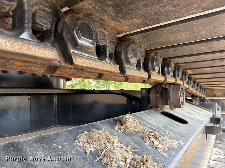 image for item FN3538 2023 Caterpillar 330 excavator