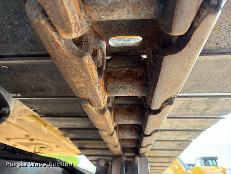 image for item FN3538 2023 Caterpillar 330 excavator