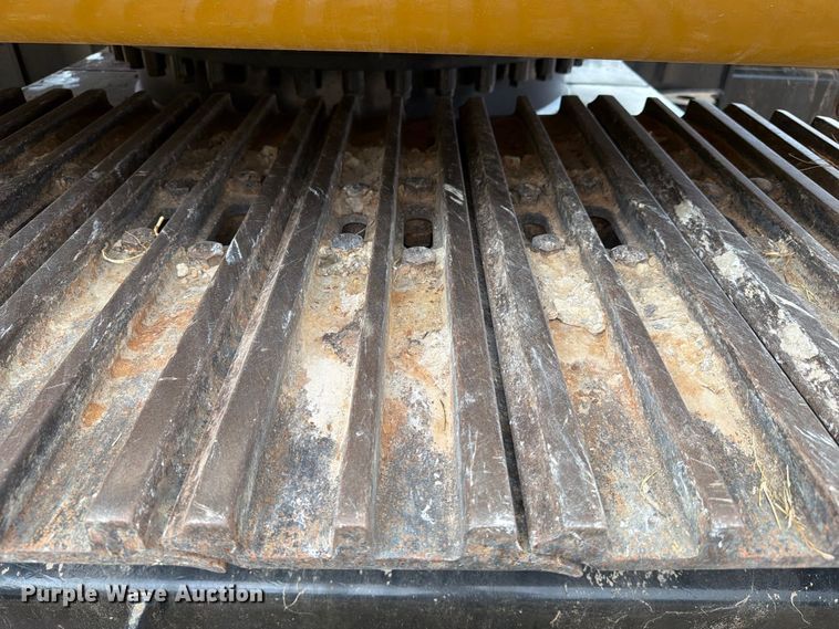 image for item FN3538 2023 Caterpillar 330 excavator