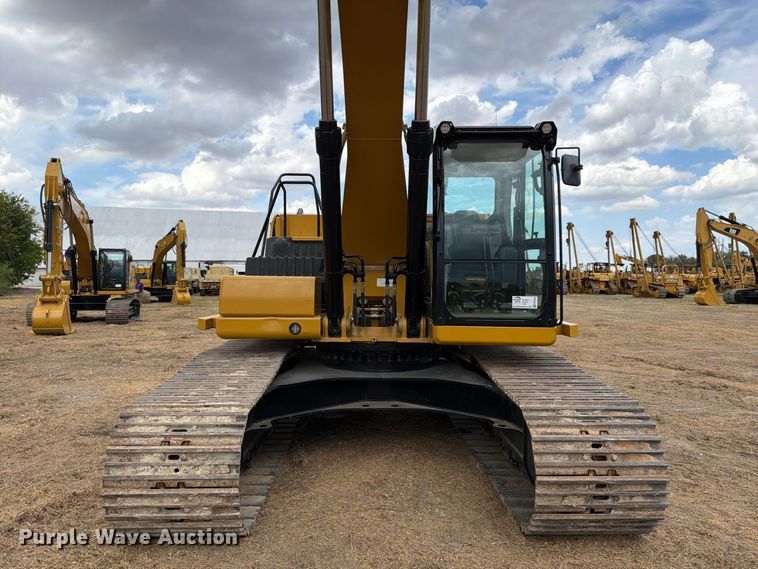 image for item FN3539 2020 Caterpillar 330 excavator