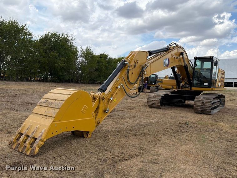 image for item FN3539 2020 Caterpillar 330 excavator