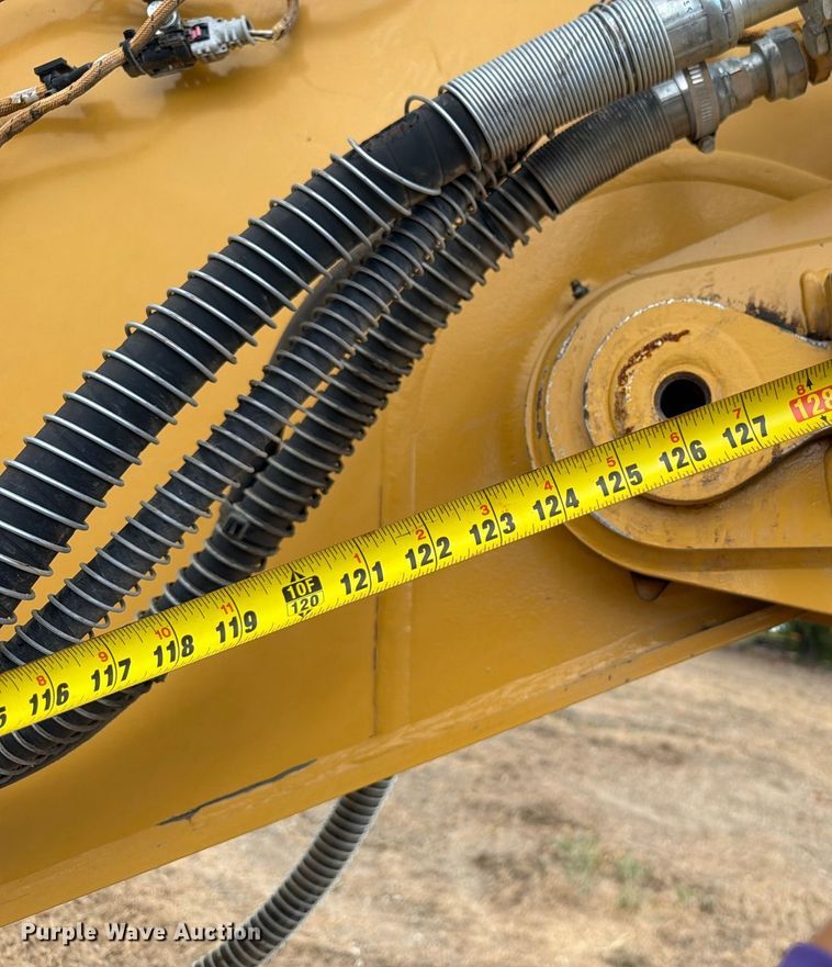 image for item FN3539 2020 Caterpillar 330 excavator