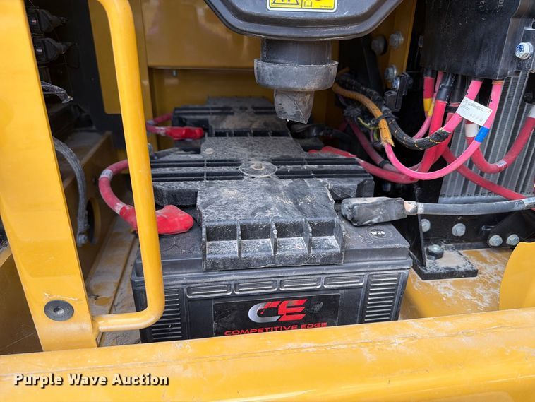 image for item FN3539 2020 Caterpillar 330 excavator