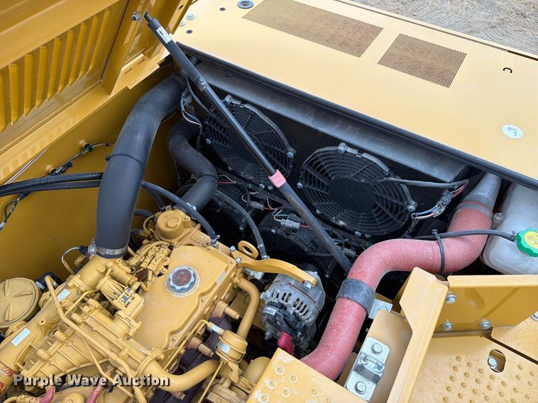 image for item FN3539 2020 Caterpillar 330 excavator