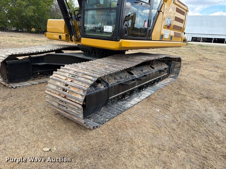 image for item FN3539 2020 Caterpillar 330 excavator