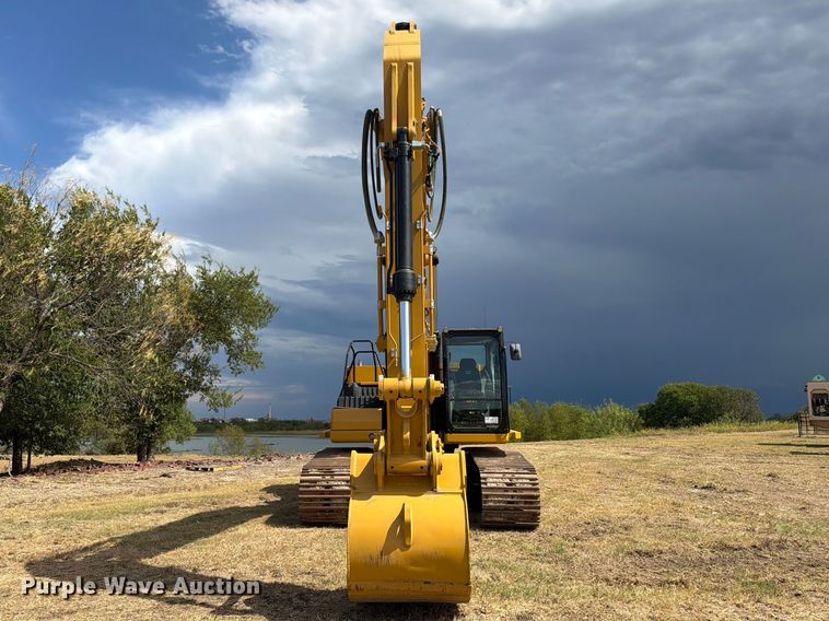 image for item FN3540 2022 Caterpillar 330 TC excavator