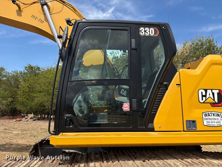 image for item FN3540 2022 Caterpillar 330 TC excavator