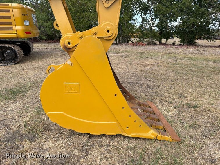 image for item FN3540 2022 Caterpillar 330 TC excavator