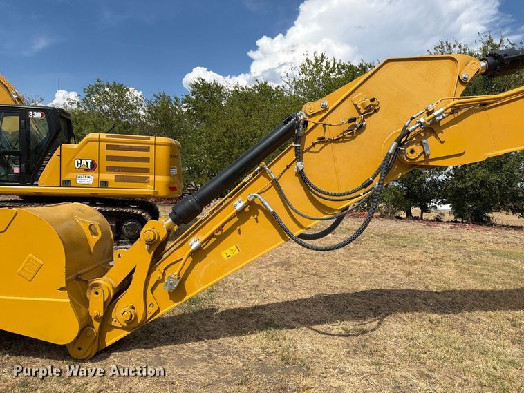 image for item FN3540 2022 Caterpillar 330 TC excavator