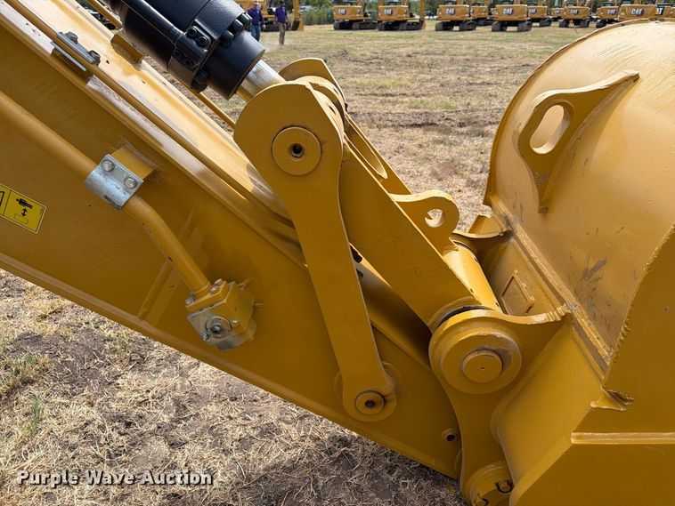 image for item FN3540 2022 Caterpillar 330 TC excavator