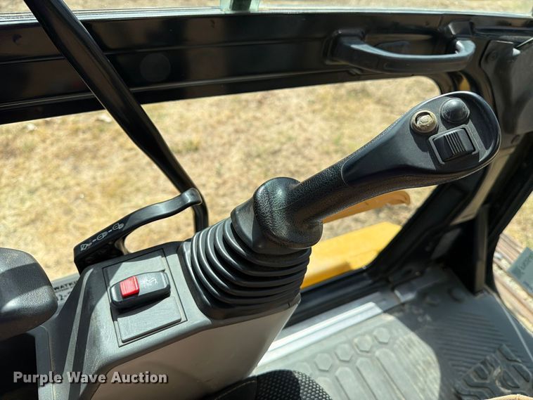 image for item FN3540 2022 Caterpillar 330 TC excavator