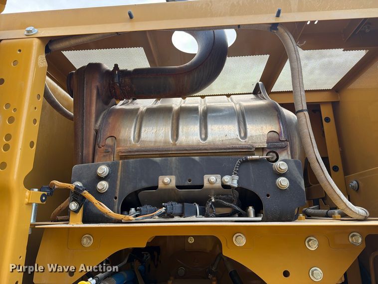 image for item FN3540 2022 Caterpillar 330 TC excavator