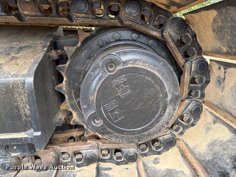 image for item FN3540 2022 Caterpillar 330 TC excavator