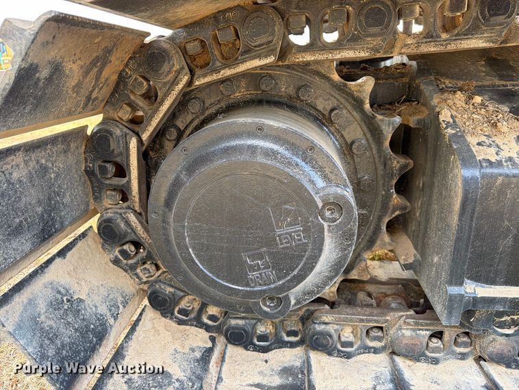 image for item FN3540 2022 Caterpillar 330 TC excavator