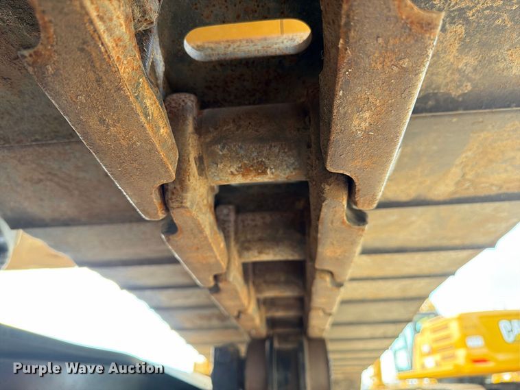 image for item FN3540 2022 Caterpillar 330 TC excavator