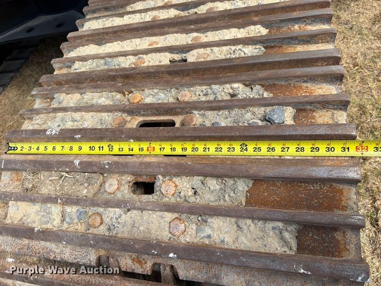 image for item FN3540 2022 Caterpillar 330 TC excavator