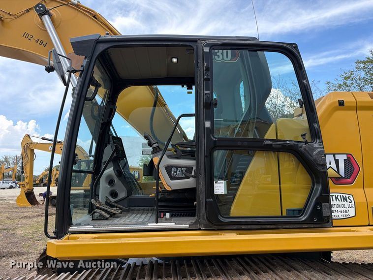 image for item FN3541 2022 Caterpillar 330 TC excavator