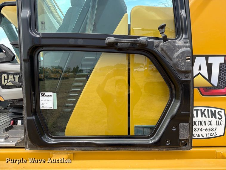 image for item FN3541 2022 Caterpillar 330 TC excavator
