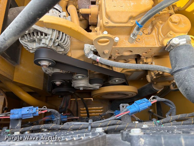 image for item FN3541 2022 Caterpillar 330 TC excavator