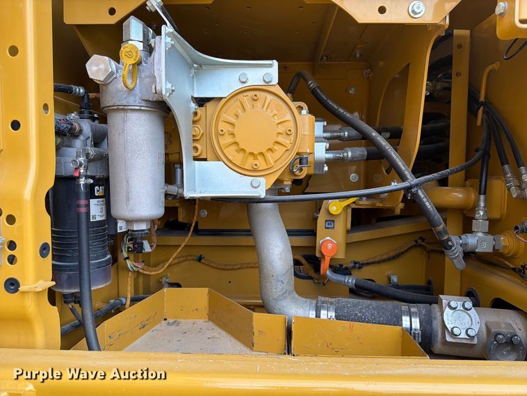 image for item FN3541 2022 Caterpillar 330 TC excavator