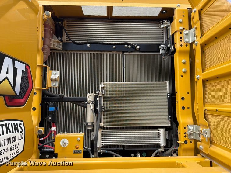 image for item FN3541 2022 Caterpillar 330 TC excavator