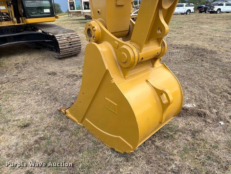 image for item FN3542 2020 Caterpillar 330 GC TC excavator