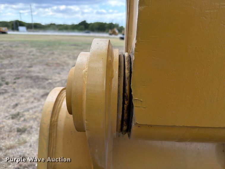 image for item FN3542 2020 Caterpillar 330 GC TC excavator