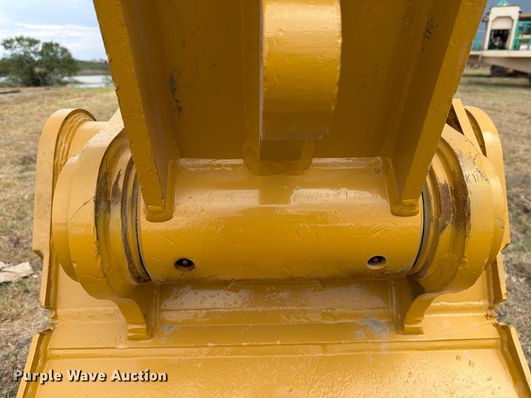 image for item FN3542 2020 Caterpillar 330 GC TC excavator