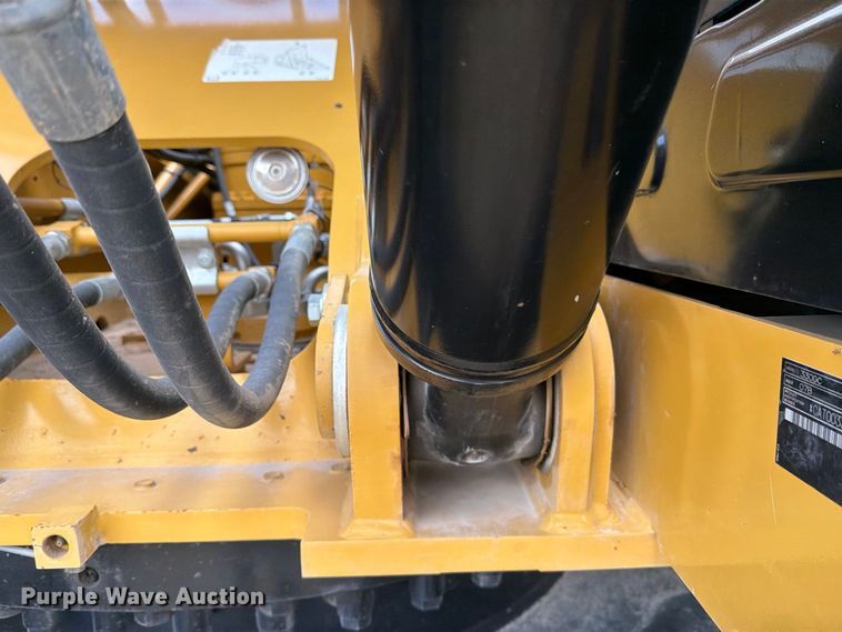 image for item FN3542 2020 Caterpillar 330 GC TC excavator