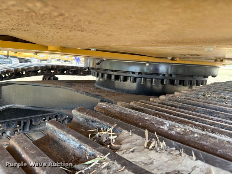 image for item FN3542 2020 Caterpillar 330 GC TC excavator