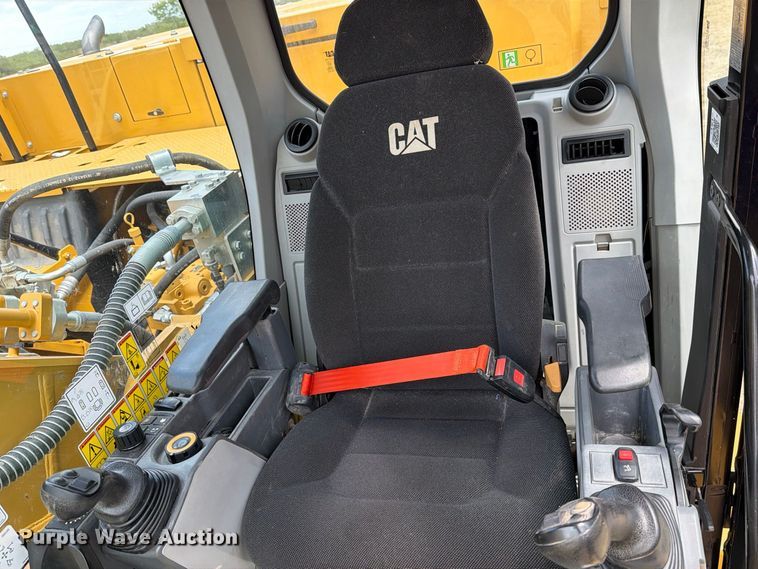 image for item FN3542 2020 Caterpillar 330 GC TC excavator