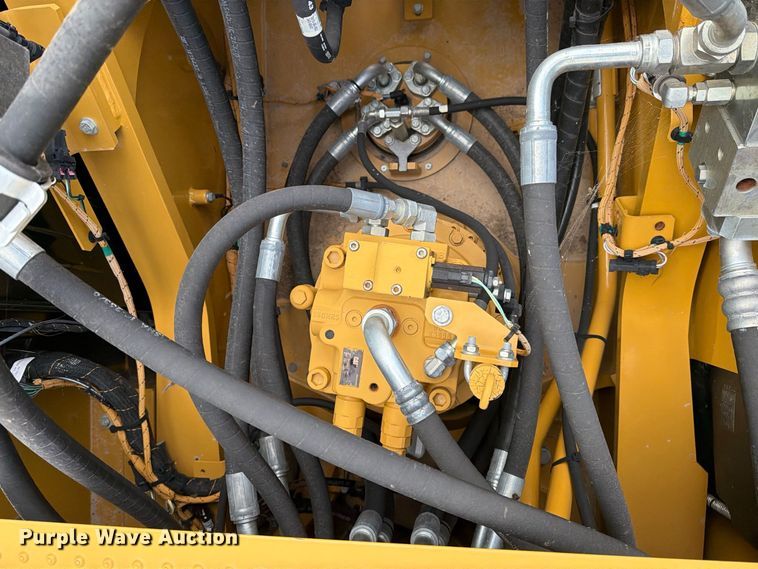 image for item FN3542 2020 Caterpillar 330 GC TC excavator