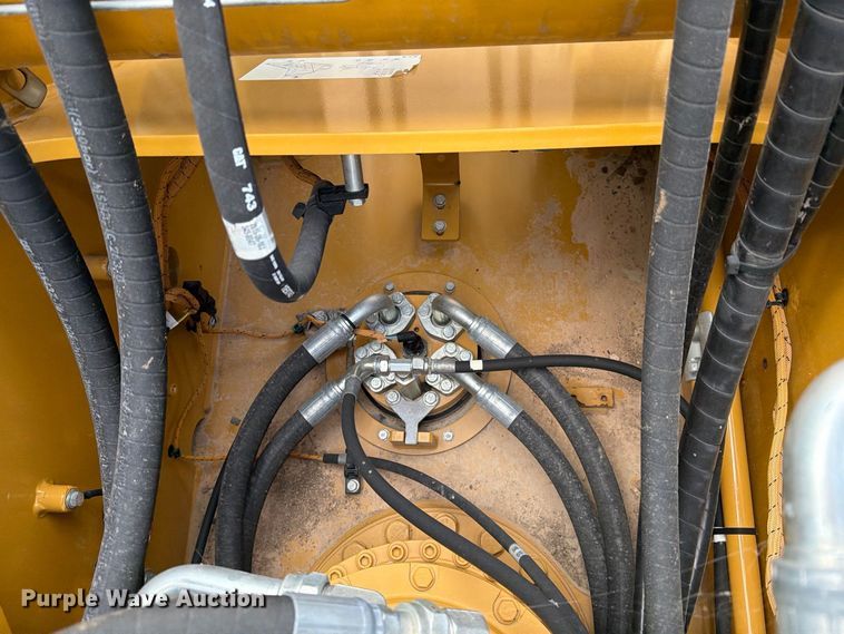 image for item FN3542 2020 Caterpillar 330 GC TC excavator